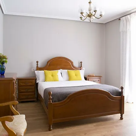 Casa Borlas Holiday home Vilamelle